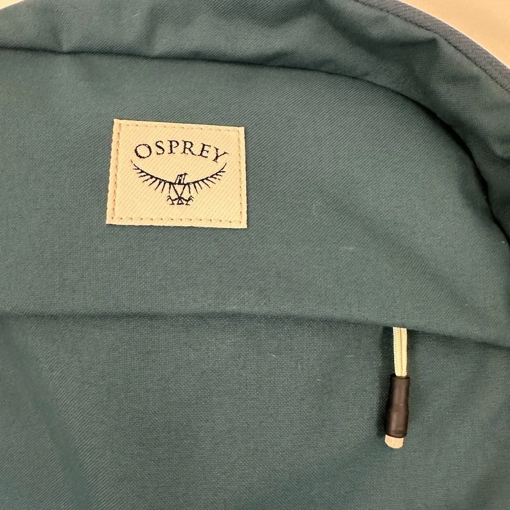 Osprey Arcane Day Backpack Unisex Large Teal Green Adjustable Straps Laptop Bag
